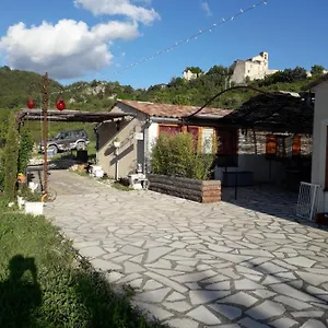 https://lenchanteur.fr-provencehotel.com
